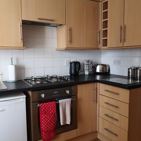 Coastal Escape Deal - 2 Bedroom House -Short Lets & Serviced Accommodation エクステリア 写真