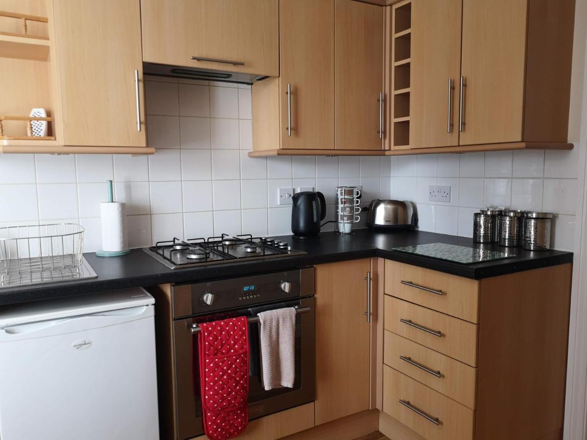 Coastal Escape Deal - 2 Bedroom House -Short Lets & Serviced Accommodation エクステリア 写真