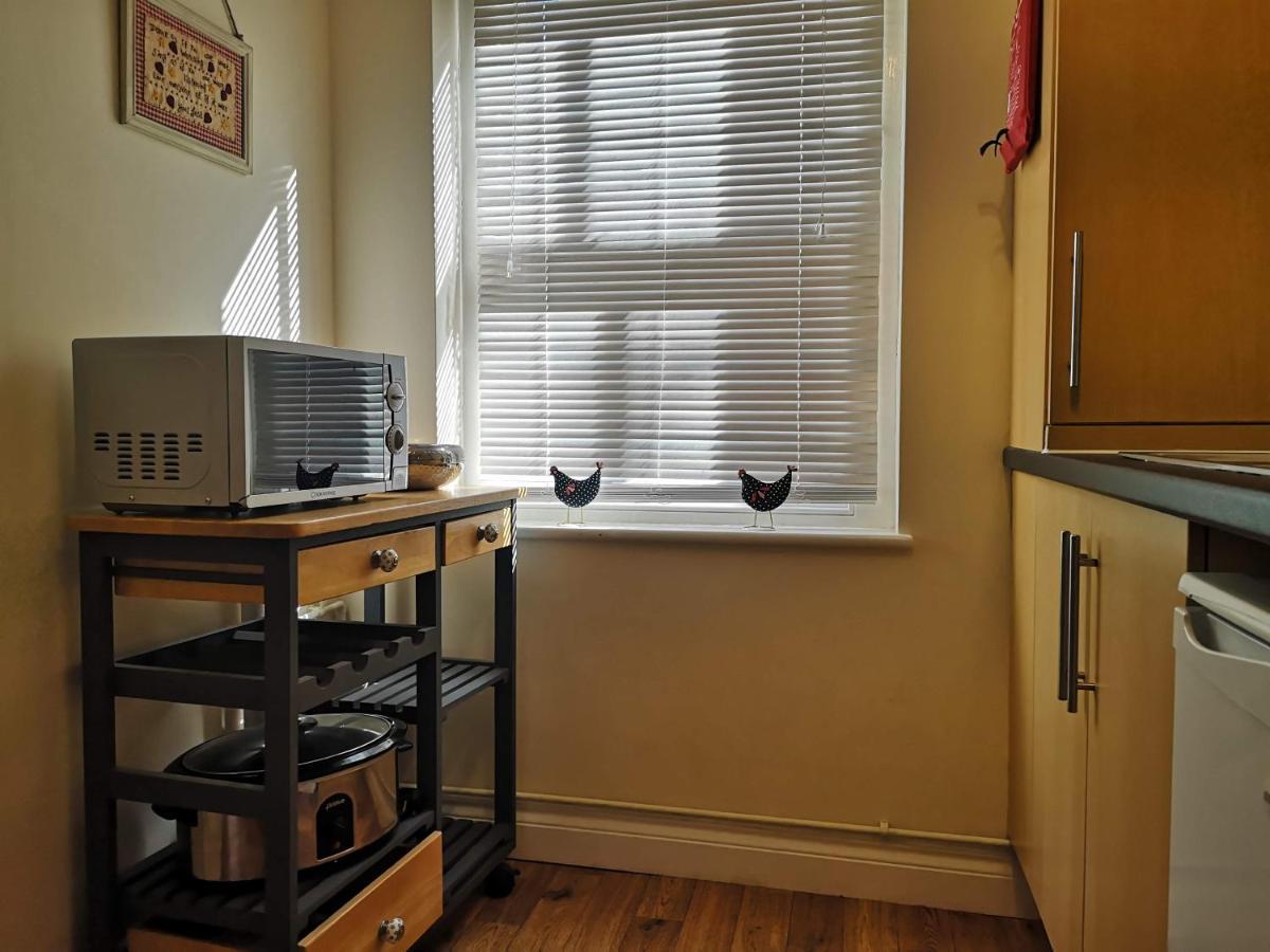 Coastal Escape Deal - 2 Bedroom House -Short Lets & Serviced Accommodation エクステリア 写真
