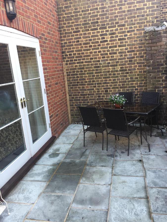 Coastal Escape Deal - 2 Bedroom House -Short Lets & Serviced Accommodation エクステリア 写真